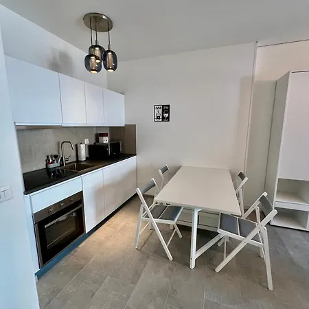 Lugano Serenity Suite - Close To The Lake Exterior photo